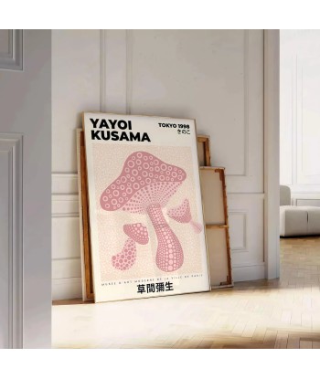 Mushroom Yayoi Kusama Art rembourrage situé sous